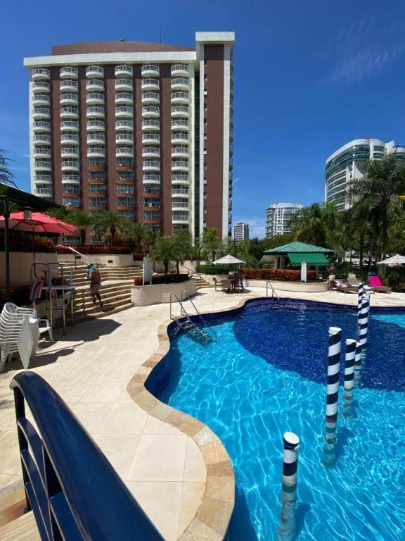 Flat Na Barra Da Tijuca - Premium - Com Cozinha, Microondas, Estacionamento, Balsa Praia, Academia, Muito Lindo, Confortavel E Aconchegante Apartamento
