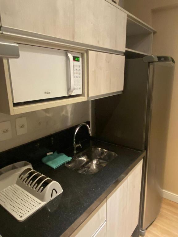 Flat Na Barra Da Tijuca - Premium - Com Cozinha, Microondas, Estacionamento, Balsa Praia, Academia, Muito Lindo, Confortavel E Aconchegante Apartamento *