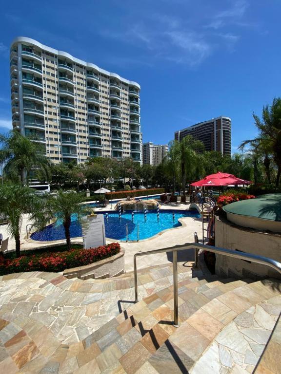 Apartamento Flat Na Barra Da Tijuca - Premium - Com Cozinha, Microondas, Estacionamento, Balsa Praia, Academia, Muito Lindo, Confortavel E Aconchegante Rio de Janeiro