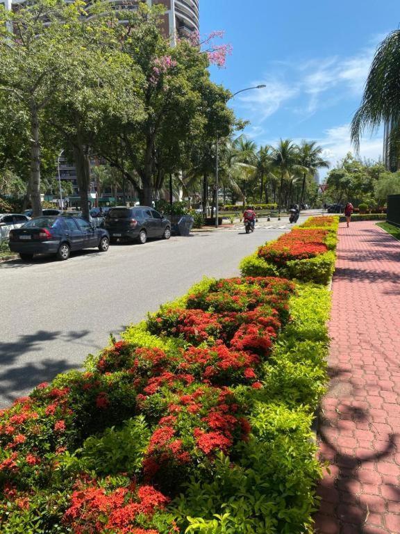 Flat Na Barra Da Tijuca - Premium - Com Cozinha, Microondas, Estacionamento, Balsa Praia, Academia, Muito Lindo, Confortavel E Aconchegante Apartamento