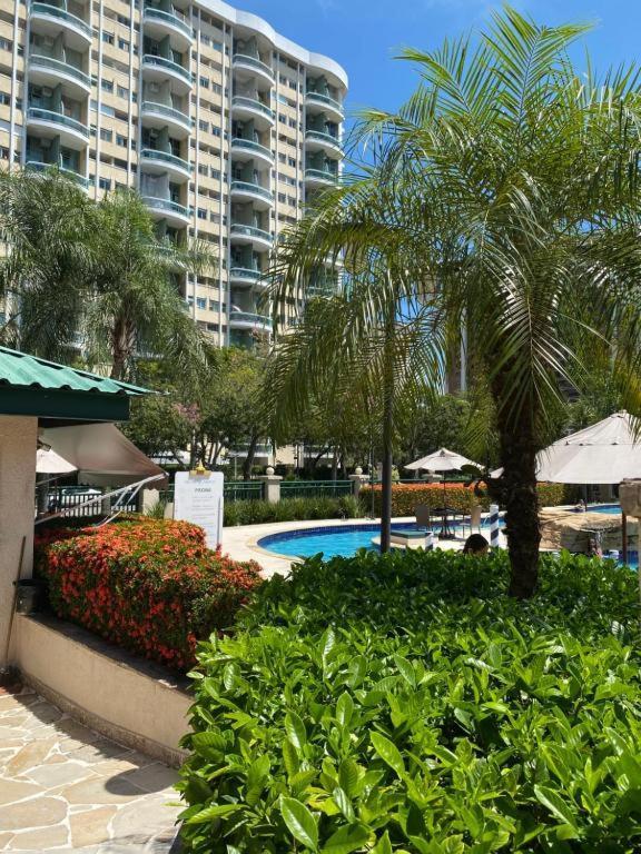 Flat Na Barra Da Tijuca - Premium - Com Cozinha, Microondas, Estacionamento, Balsa Praia, Academia, Muito Lindo, Confortavel E Aconchegante * Rio de Janeiro